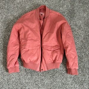 WOMENS UNIVERSAL THREAD COAT SIZE LARGE